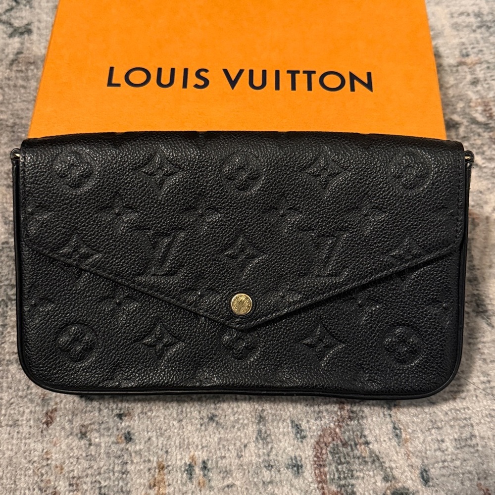 Louis Vuitton Pochette Félicie - Picture 6 of 9